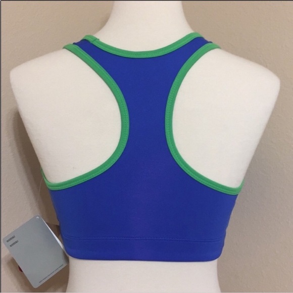 Reebok - Picture 5 of 8